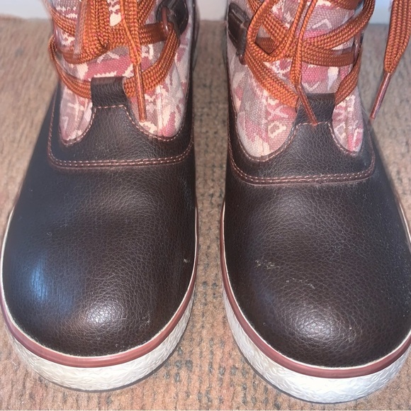 UGG Brown Decatur Nordic Snowflake Winter Boots 9 - Picture 6 of 13